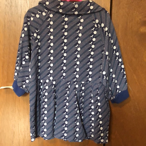 NEW GIRLS  KIMCHI AND BLUE JACKET SIZE 4. SMOKE FREE  HOME. - Picture 3 of 6